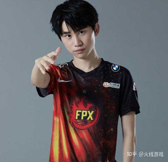 Doinb意外战胜尤文图斯，出色发挥引爆全场！