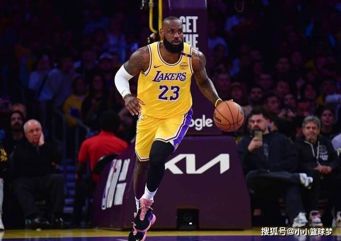 包含独行侠前途光明！，詹姆斯新星大比分获胜表现突出比赛高潮迭起的词条